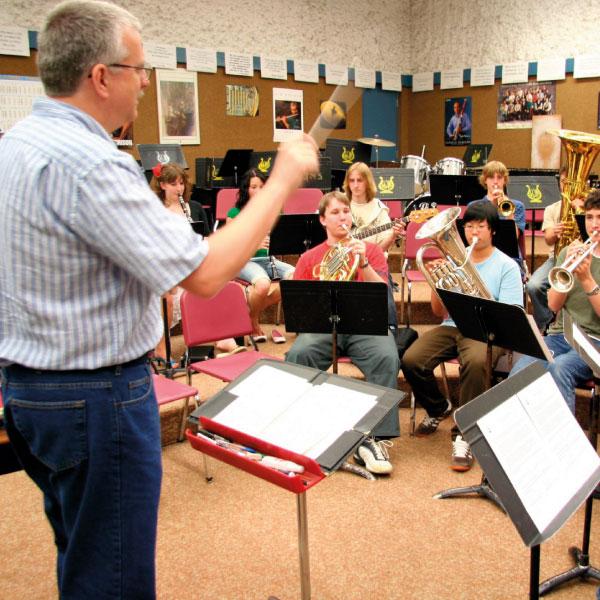 Ensayo de banda de música de colegio